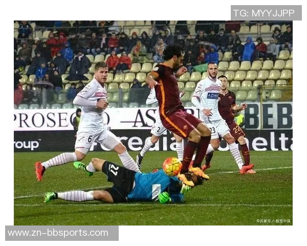 罗马对阵里尔首发阵容公布齐米卡斯佩莱格里尼弗格森领衔吉鲁出战