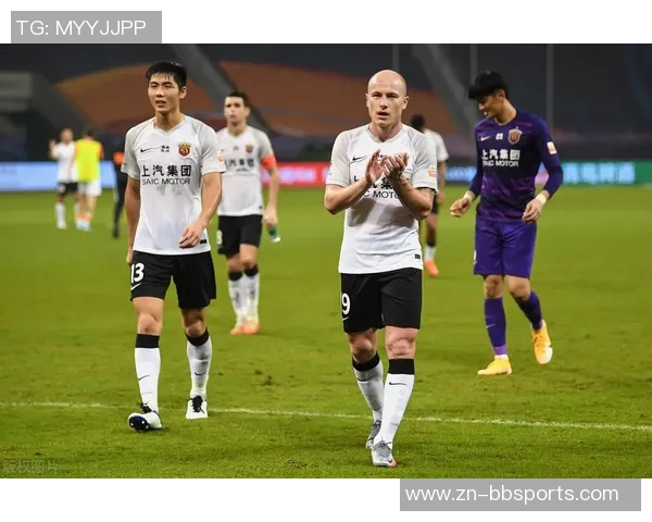 瓦塞尔上半场表现惊艳5投全中三分球2中2轻松拿下14分