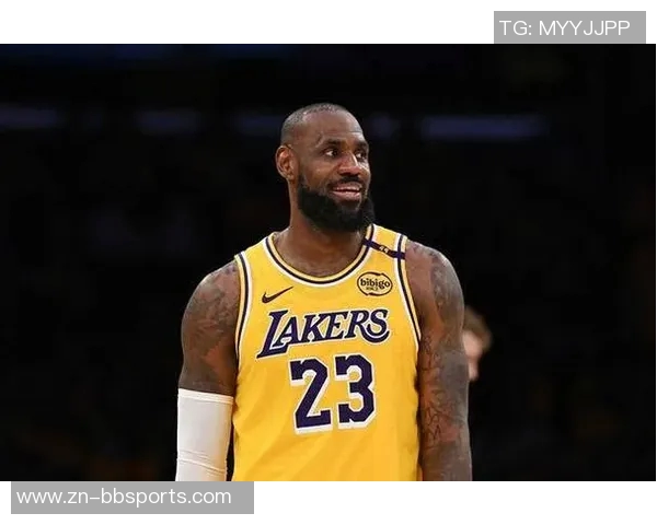 湖人官方宣布克莱伯因斜肌拉伤缺席揭幕战将于两周后复查