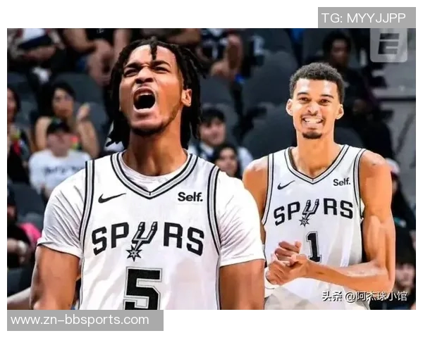 马刺三四号位优势显著文班异军突起让雷霆防线崩溃