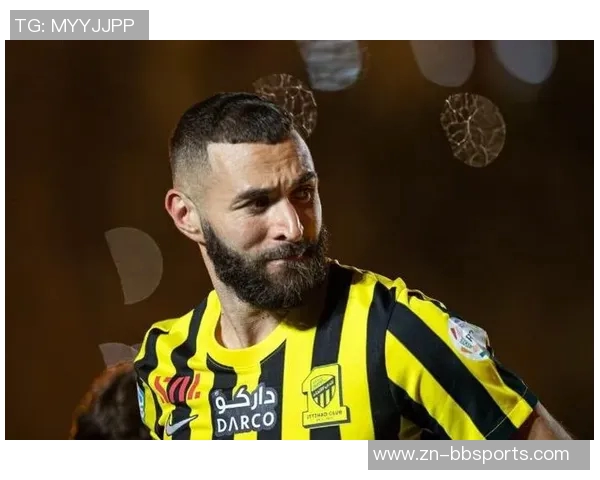 利雅得新月与本泽马谈判陷入僵局未来合作前景堪忧 利雅得新月与本泽马谈判陷入僵局未来合作前景堪忧