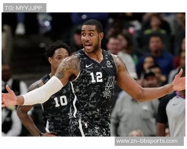 文班亚马夏季训练经历残酷增肌计划收获显著进步与成长 文班亚马夏季训练经历残酷增肌计划收获显著进步与成长